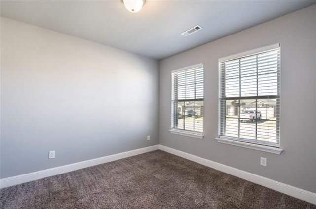 5910 NW Hancock Street, Bentonville, AR 72713