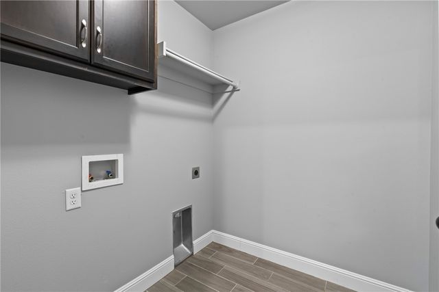 5910 NW Hancock Street, Bentonville, AR 72713