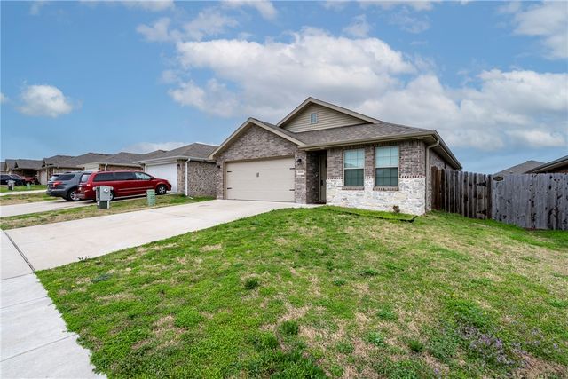 5910 NW Hancock Street, Bentonville, AR 72713