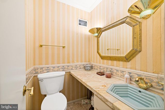 7526 CODDLE HARBOR LN, Potomac, MD 20854