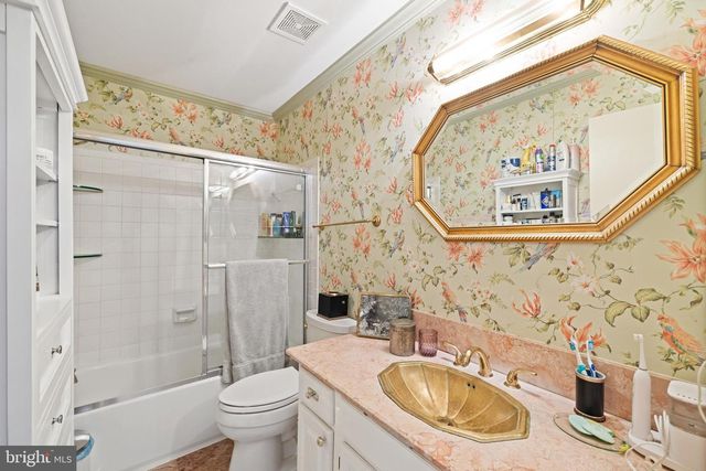 7526 CODDLE HARBOR LN, Potomac, MD 20854