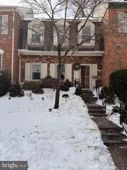 7526 CODDLE HARBOR LN, Rockville, MD 20854