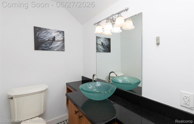 12162 Griffin Road, Riley Township, MI 48041