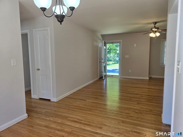1 Albers Road, Danbury, CT 06811