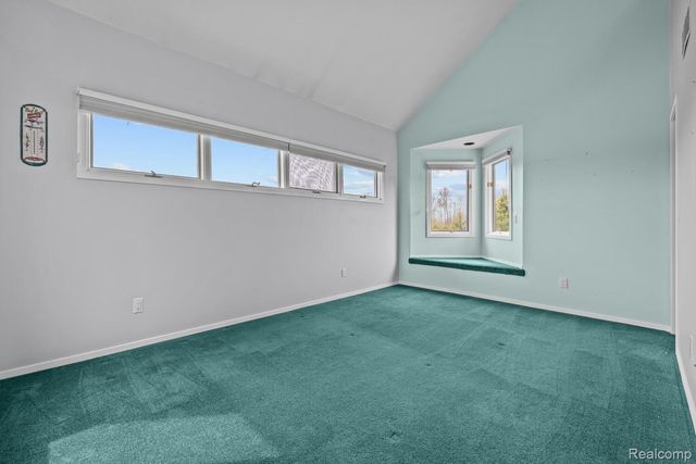 10785 Oxbow Lakeshore Drive, White Lake Charter Township, MI 48386