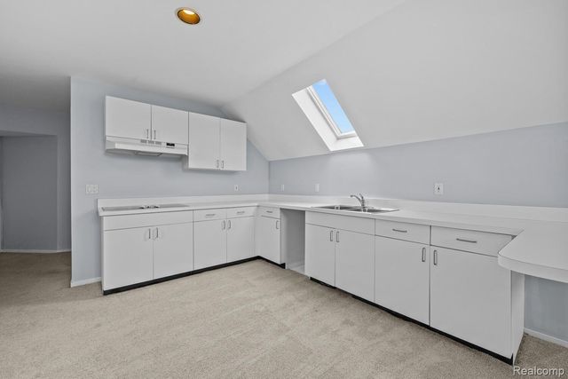 10785 Oxbow Lakeshore Drive, White Lake Charter Township, MI 48386