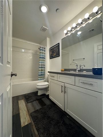 363 North 14th Street 200B, Las Vegas, NV 89101