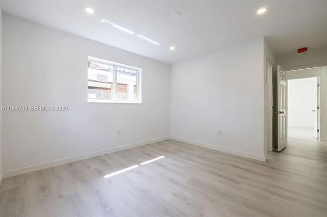 1555 NW 34th St 1555, Miami, FL 33142