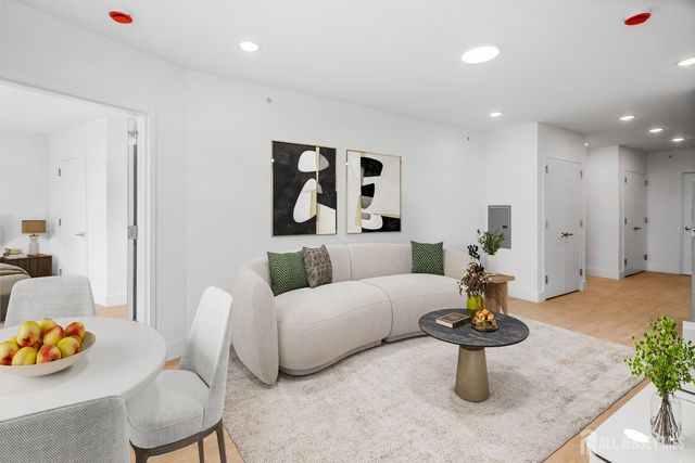 50 Easton Avenue 202, New Brunswick, NJ 08901