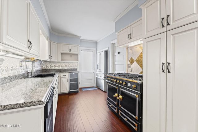 604 River Road, Maumee, OH 43537