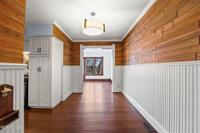 604 River Road, Maumee, OH 43537