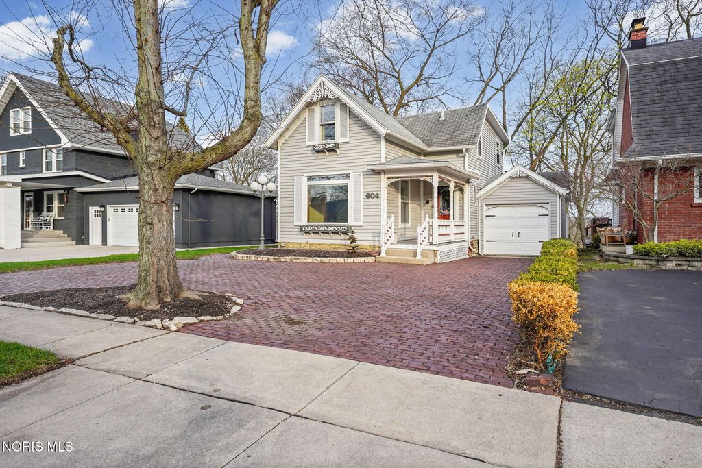 604 River Road, Maumee, OH 43537