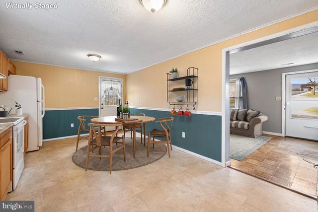 100 ORCHARD ST, Edinburg, VA 22824