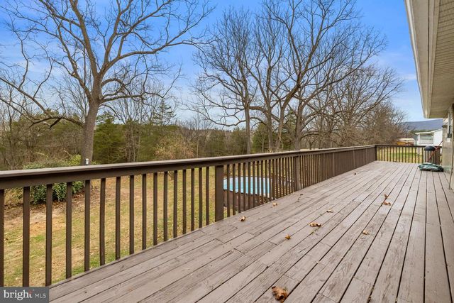 100 ORCHARD ST, Edinburg, VA 22824