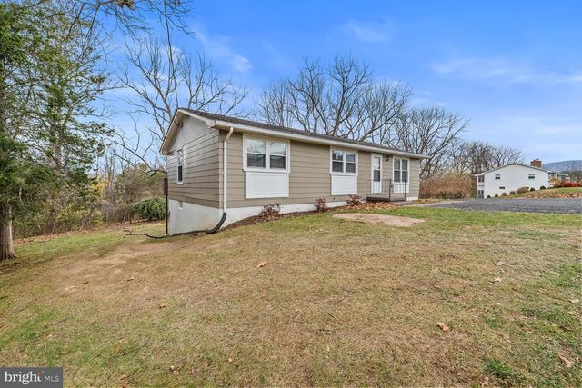 100 ORCHARD ST, Edinburg, VA 22824