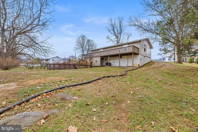 100 ORCHARD ST, Edinburg, VA 22824