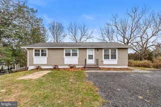 100 ORCHARD ST, Edinburg, VA 22824