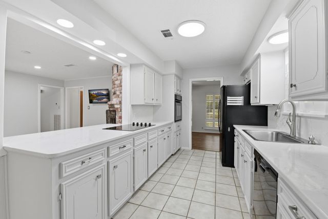 236 Point Clear Drive, Conroe, TX 77304