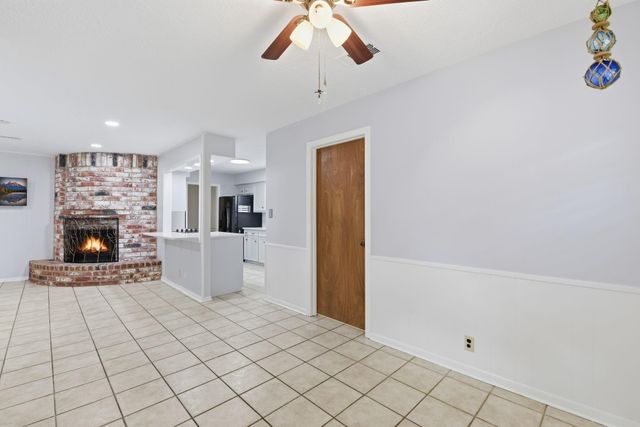 236 Point Clear Drive, Conroe, TX 77304