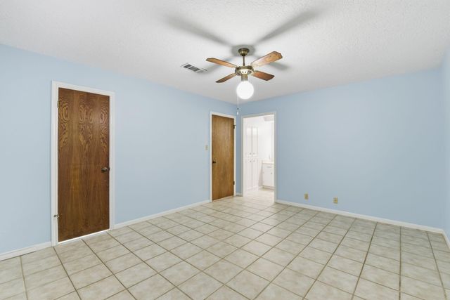 236 Point Clear Drive, Conroe, TX 77304