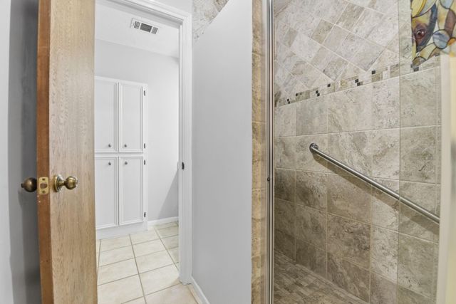 236 Point Clear Drive, Conroe, TX 77304