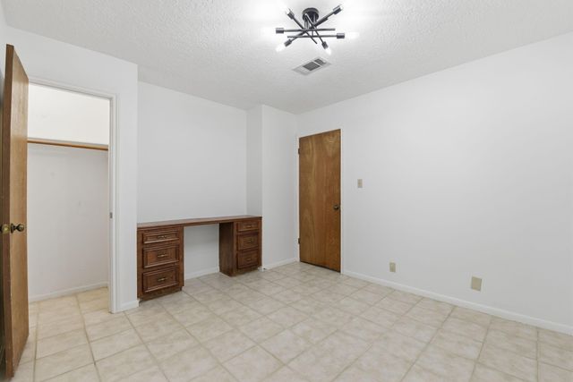 236 Point Clear Drive, Conroe, TX 77304