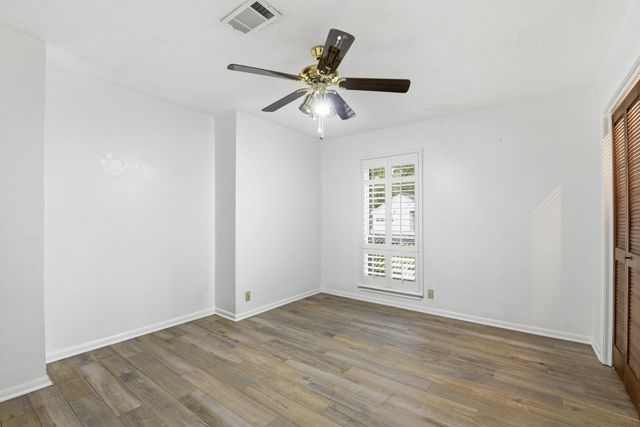 236 Point Clear Drive, Conroe, TX 77304