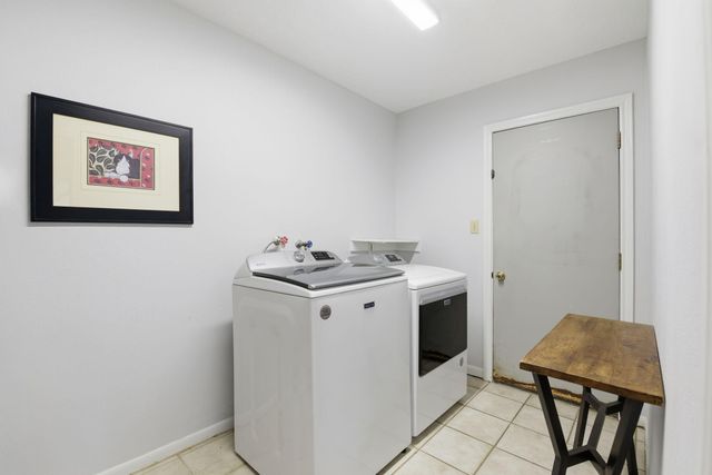 236 Point Clear Drive, Conroe, TX 77304