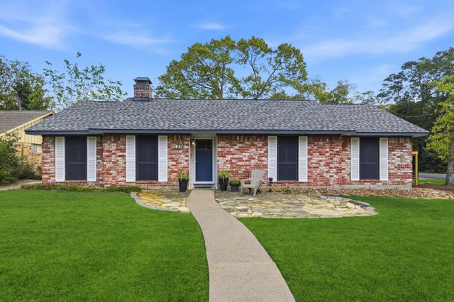 236 Point Clear Drive, Conroe, TX 77304