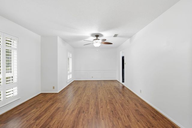 236 Point Clear Drive, Conroe, TX 77304