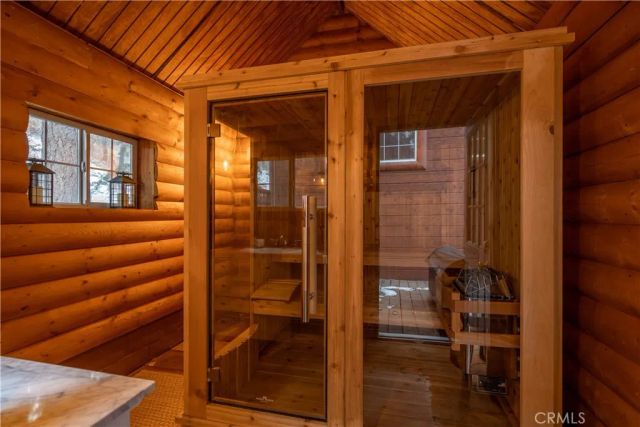 42947 Dogwood Drive, Big Bear, CA 92315