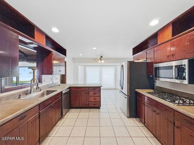 9000 RANCICH Street, El Paso, TX 79904