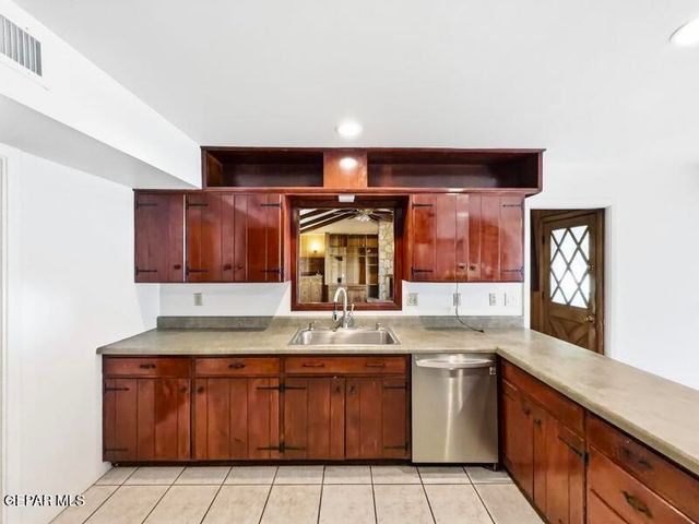 9000 RANCICH Street, El Paso, TX 79904