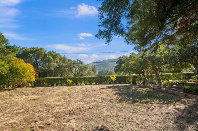 19605 Glen Una Drive, Saratoga, CA 95070