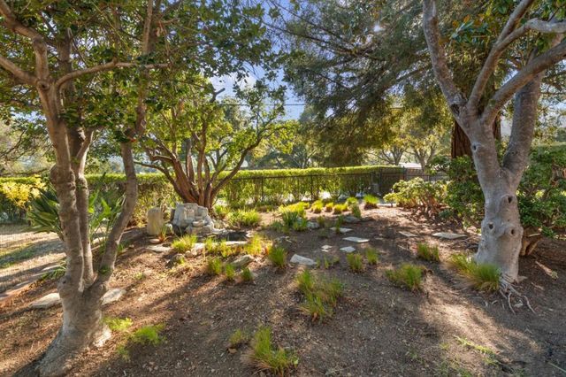 19605 Glen Una Drive, Saratoga, CA 95070