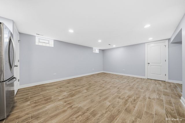 8504 S Calumet Avenue, Chicago, IL 60619