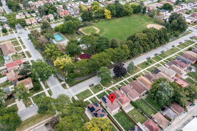 8504 S Calumet Avenue, Chicago, IL 60619