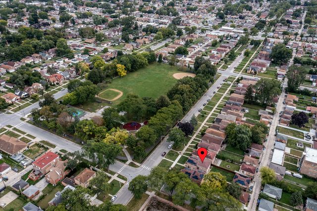 8504 S Calumet Avenue, Chicago, IL 60619