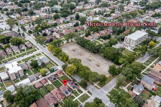 8504 S Calumet Avenue, Chicago, IL 60619