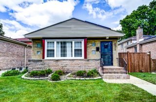 8504 S Calumet Avenue, Chicago, IL 60619