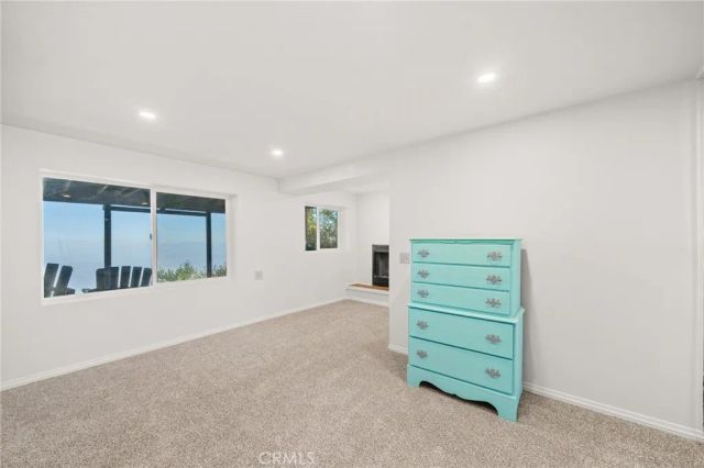 24251 Great View, Crestline, CA 92325