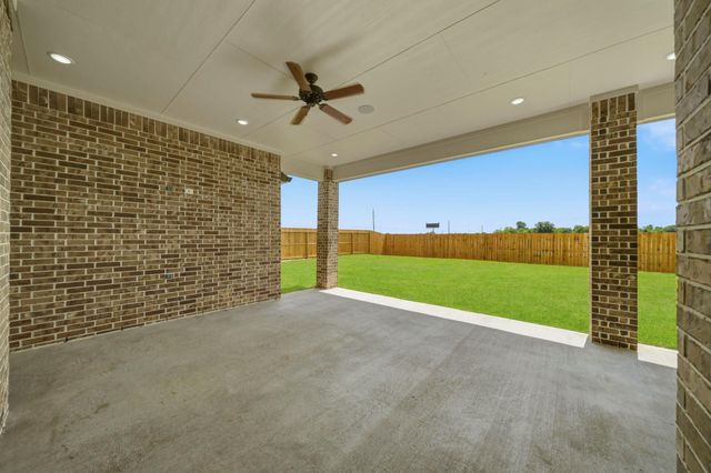 13007 Willow Drive, Needville, TX 77461