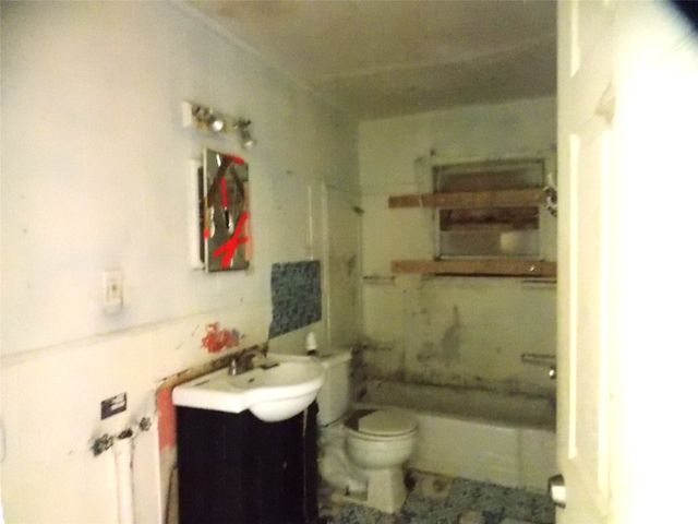 4845 Hillside Avenue, Fort Worth, TX 76119