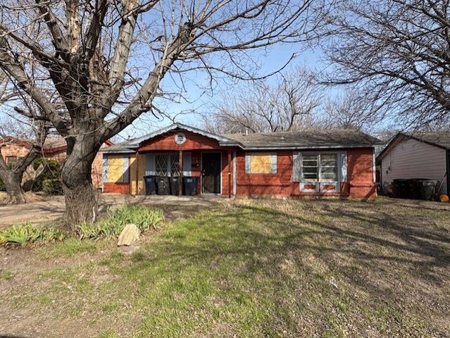 4845 Hillside Avenue, Fort Worth, TX 76119