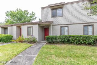 8300 PLAZA GATE Lane 1193, Jacksonville, FL 32217