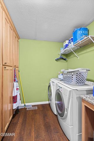 291 Weeping Cherry Way, Newport, TN 37821