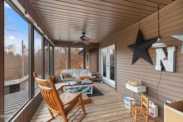 291 Weeping Cherry Way, Newport, TN 37821