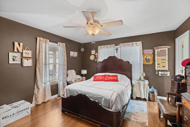 291 Weeping Cherry Way, Newport, TN 37821