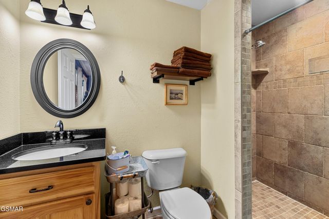 291 Weeping Cherry Way, Newport, TN 37821