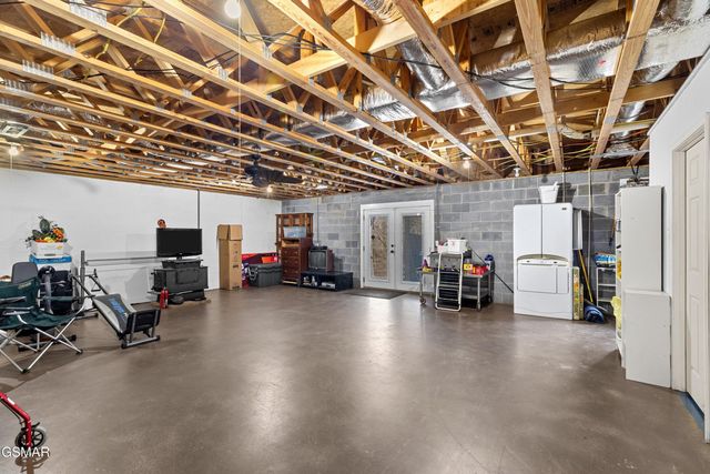 291 Weeping Cherry Way, Newport, TN 37821